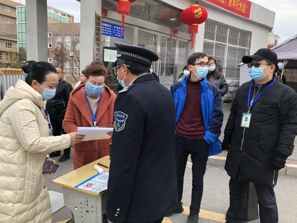市衛(wèi)校紀(jì)委對(duì)春季開學(xué)工作進(jìn)行監(jiān)督檢查